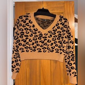 Fashion Nova Tan and Black Leopard Cropped V-Neck Sweater